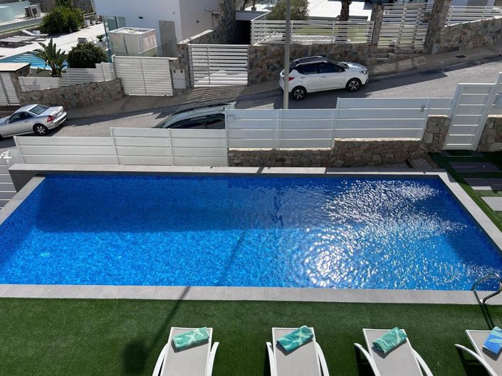 Image No.27-3 Bed Villa for sale