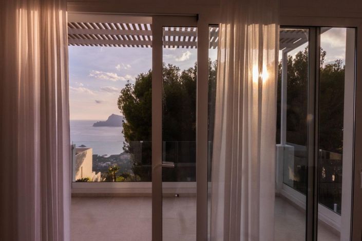 Image No.25-3 Bed Villa for sale