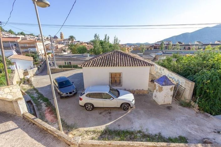 Image No.10-4 Bed Villa for sale
