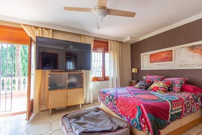 Image No.19-4 Bed Villa for sale