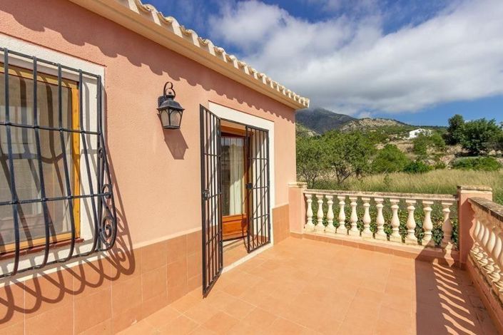 Image No.25-4 Bed Villa for sale