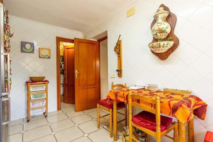 Image No.26-4 Bed Villa for sale
