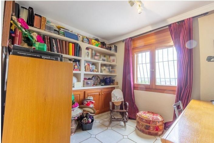Image No.28-4 Bed Villa for sale