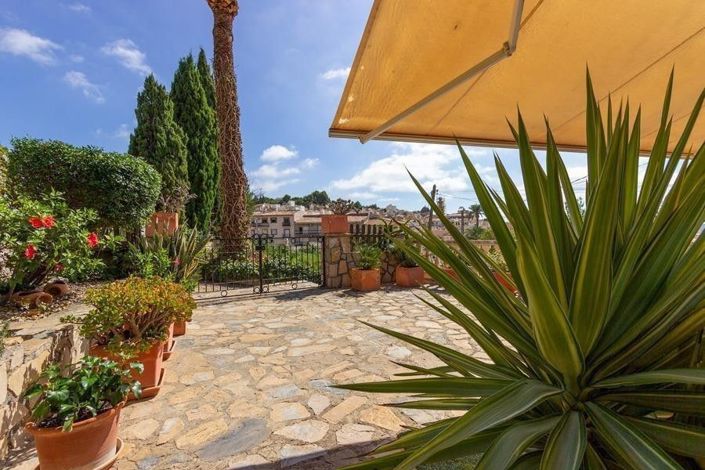 Image No.9-4 Bed Villa for sale