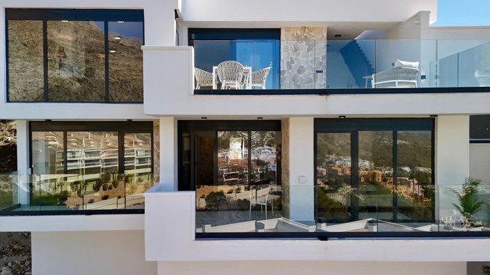 Image No.14-3 Bed Villa for sale
