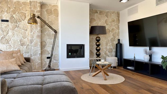 Image No.21-3 Bed Villa for sale