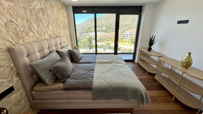 Image No.24-3 Bed Villa for sale