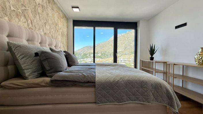 Image No.25-3 Bed Villa for sale