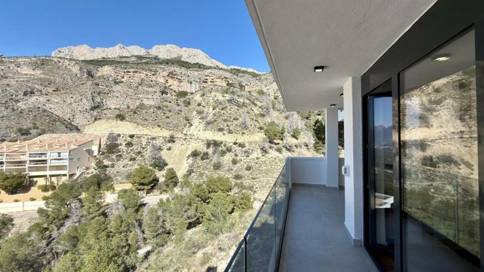 Image No.37-3 Bed Villa for sale