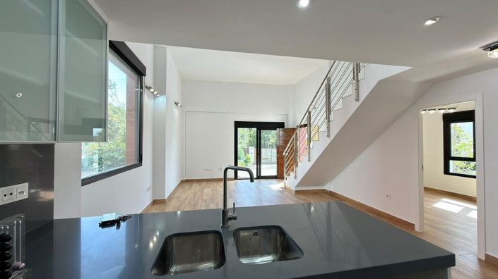 Image No.17-3 Bed Villa for sale