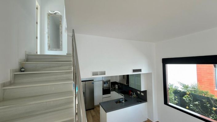 Image No.21-3 Bed Villa for sale