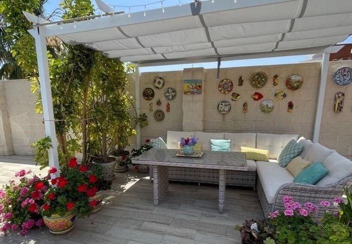 Image No.3-3 Bed Villa for sale