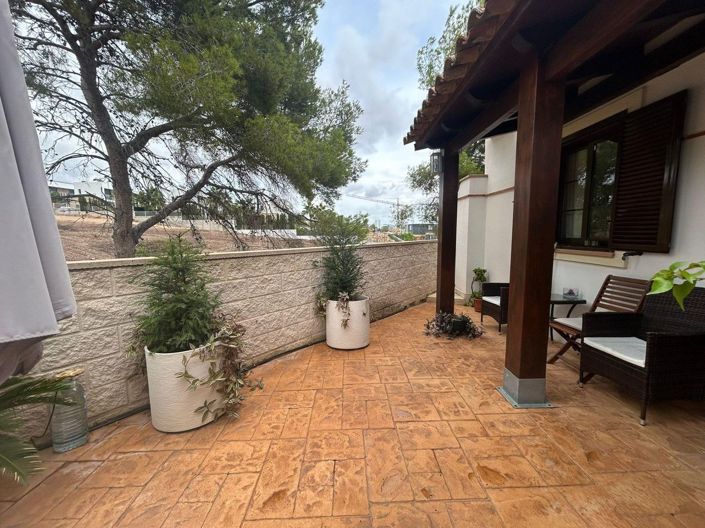 Image No.2-Villa de 3 chambres à vendre à Finestrat