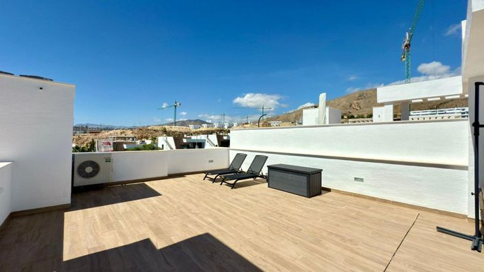 Image No.16-2 Bed Apartment for sale