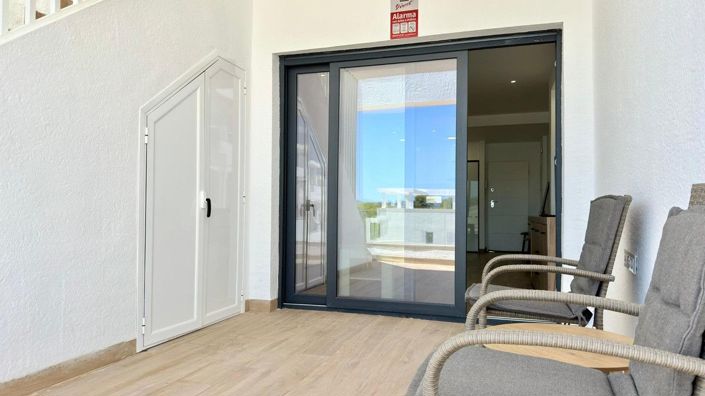 Image No.25-2 Bed Apartment for sale
