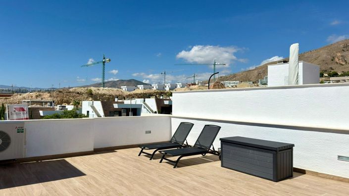 Image No.26-2 Bed Apartment for sale
