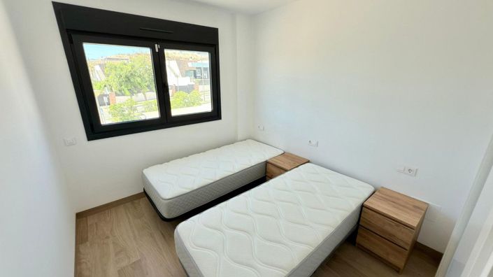 Image No.30-2 Bed Apartment for sale