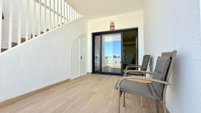 Image No.40-2 Bed Apartment for sale