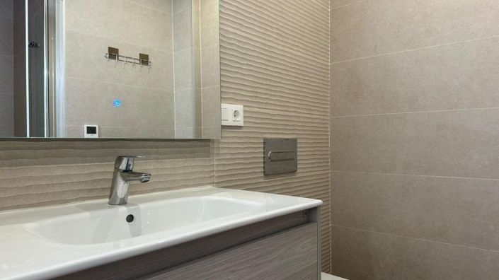 Image No.42-2 Bed Apartment for sale