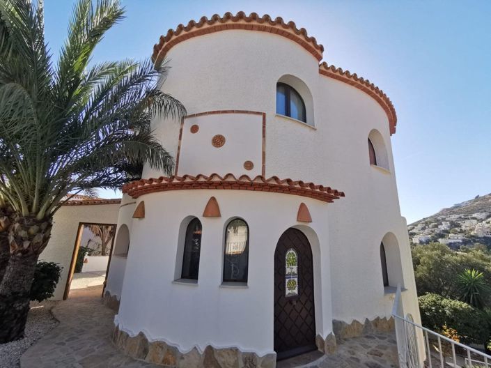 Image No.2-5 Bed Villa for sale