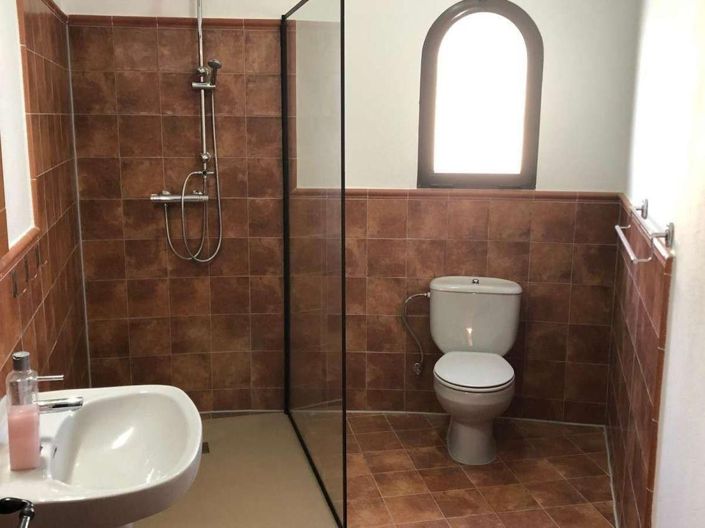 Image No.41-5 Bed Villa for sale