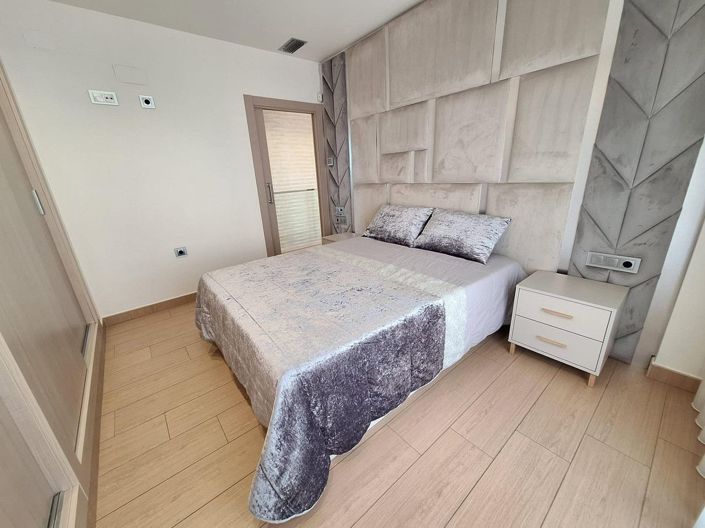 Image No.25-2 Bed Villa for sale