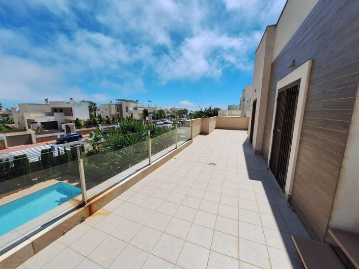 Image No.28-2 Bed Villa for sale