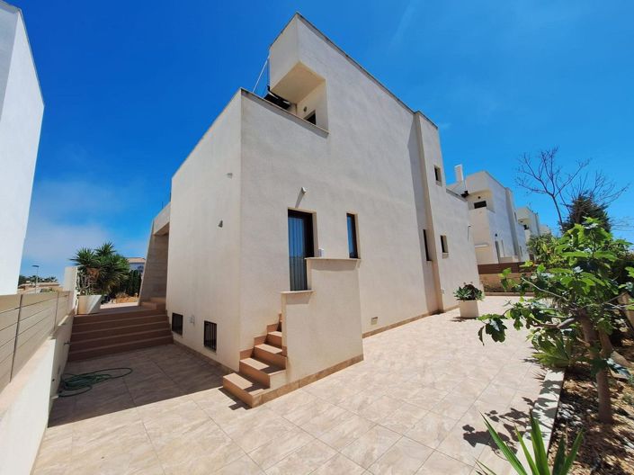 Image No.48-2 Bed Villa for sale