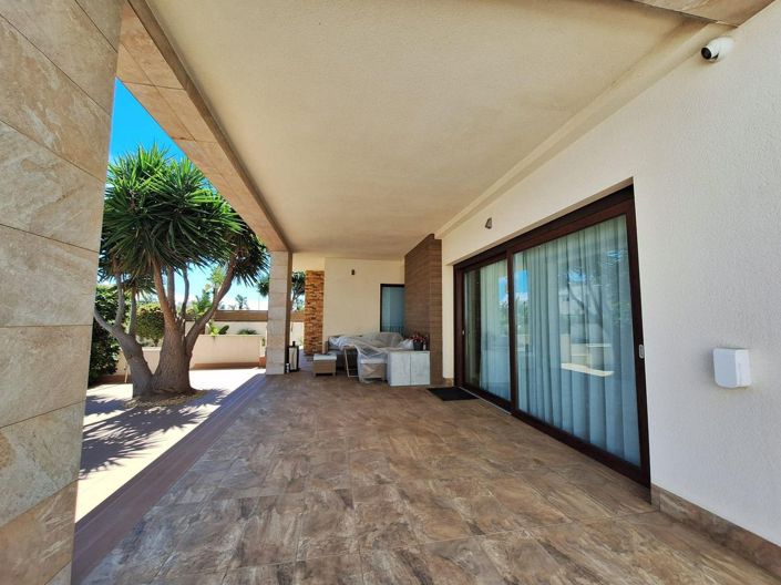 Image No.8-2 Bed Villa for sale