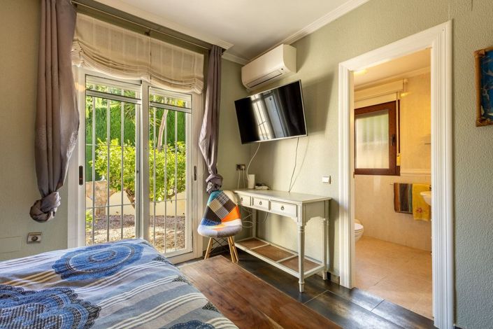 Image No.29-5 Bed Villa for sale
