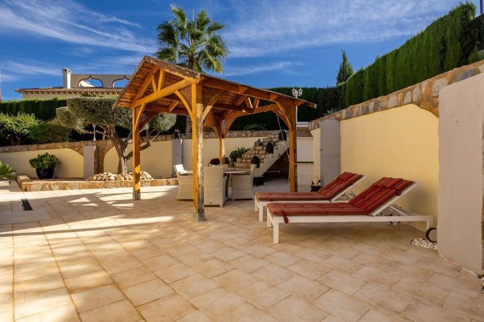 Image No.48-5 Bed Villa for sale