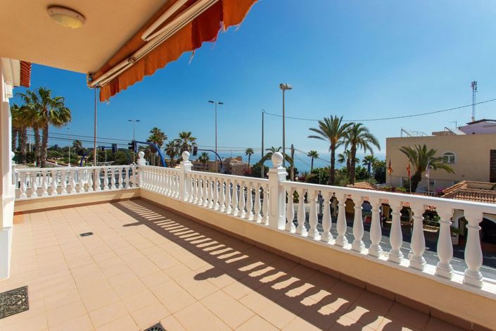 Image No.47-Villa de 4 chambres à vendre à Torrevieja