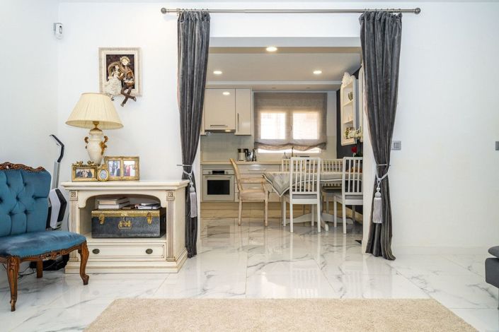 Image No.16-5 Bed Villa for sale