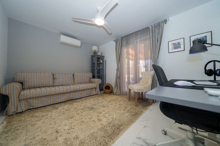 Image No.29-5 Bed Villa for sale