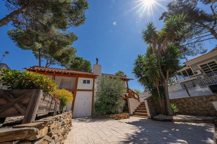 Image No.4-5 Bed Villa for sale