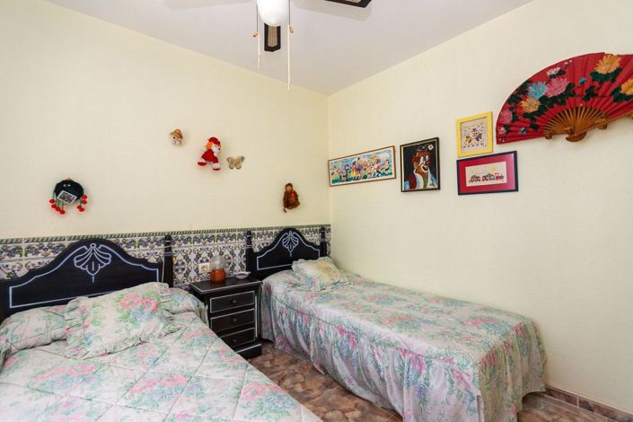 Image No.26-4 Bed Villa for sale