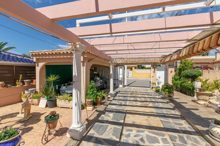Image No.50-4 Bed Villa for sale