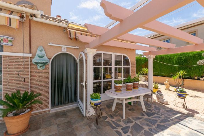 Image No.6-4 Bed Villa for sale