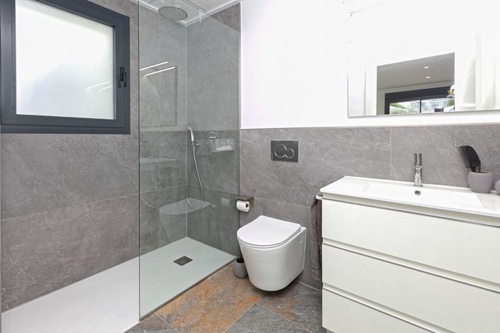 Image No.31-3 Bed Villa for sale