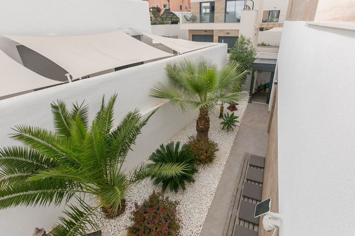 Image No.45-3 Bed Villa for sale