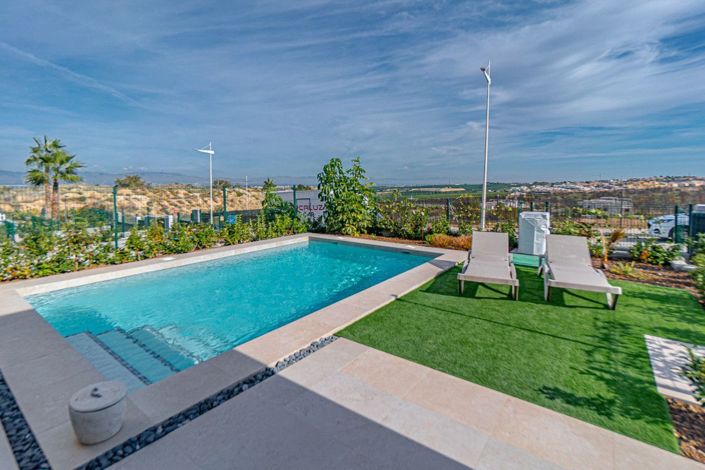 Image No.45-3 Bed Villa for sale