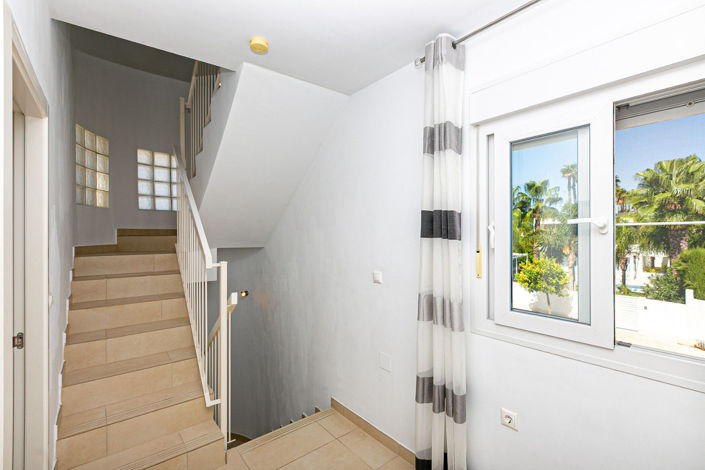 Image No.28-4 Bed Villa for sale