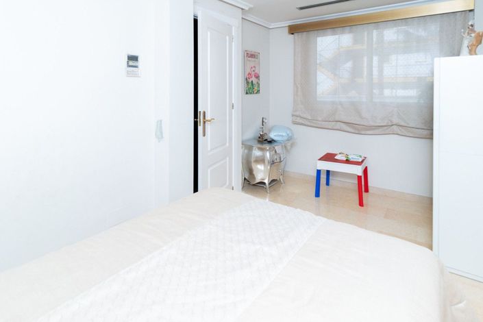 Image No.32-5 Bed Villa for sale