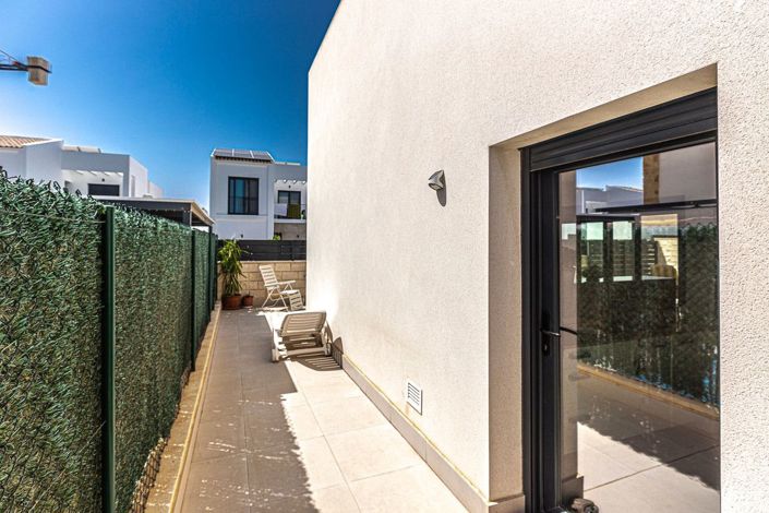 Image No.47-3 Bed Villa for sale