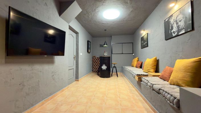Image No.19-5 Bed Villa for sale