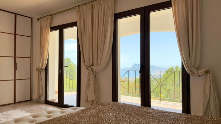 Image No.27-5 Bed Villa for sale
