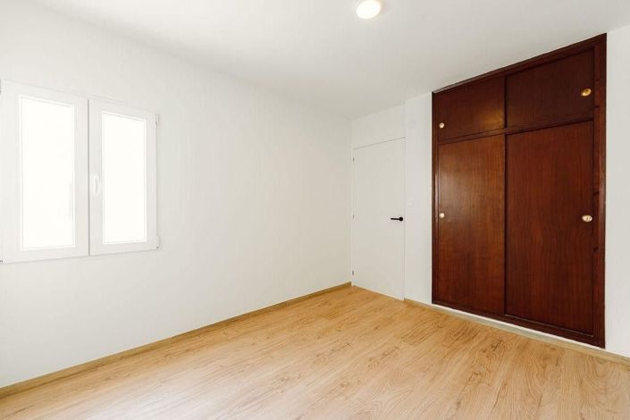 Image No.13-4 Bed Apartment for sale