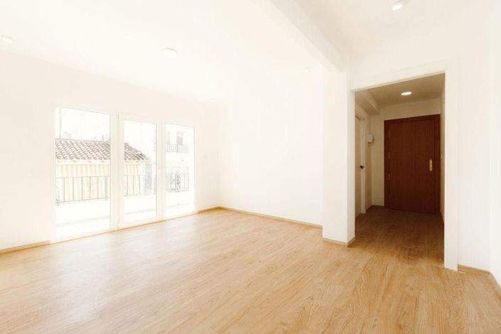 Image No.32-4 Bed Apartment for sale