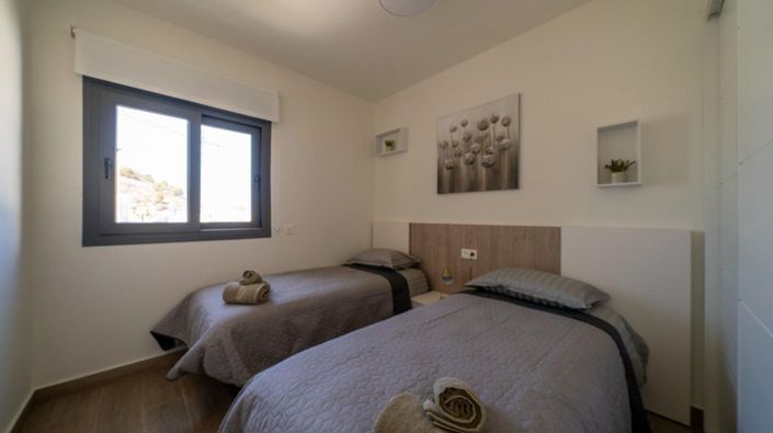 Image No.30-2 Bed Apartment for sale