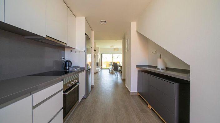 Image No.9-2 Bed Apartment for sale